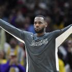 Washed King Lakers LeBron James Pokes Fun At Haters After Historic