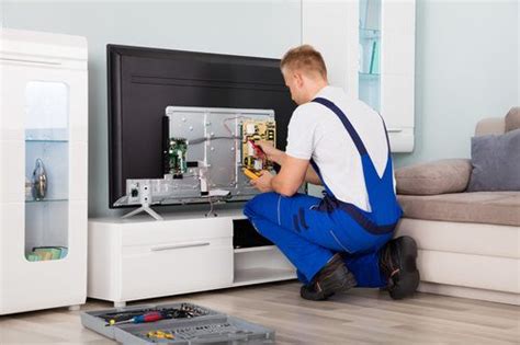 2023 Cost to Repair TV | TV Screen Repair Cost