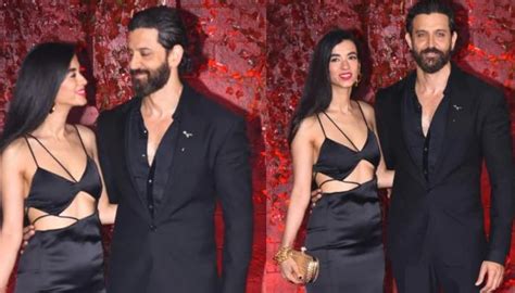 Hrithik Roshan Makes His Relationship With Saba Azad Official Walks