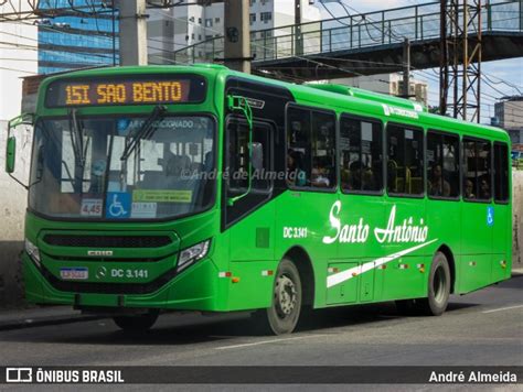 Transportes Santo Antônio DC 3 141 em Duque de Caxias por André Almeida