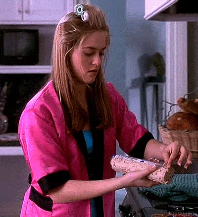 alicia silverstone clueless baking gif | WiffleGif