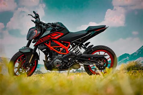 KTM 390 Duke BS6 Price 2023 Mileage Specs Images Of 390