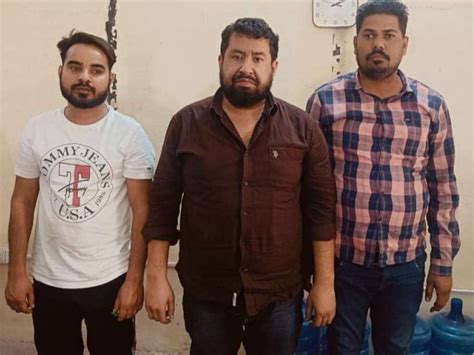 Three Miscreants Arrested With Illegal Pistol अवैध पिस्टल के साथ तीन