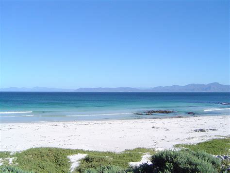 Romansbaai Beach - Gansbaai Beaches - Xplorio™