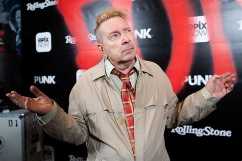 John Lydon l ex chanteur des Sex Pistols veut représenter l Irlande à