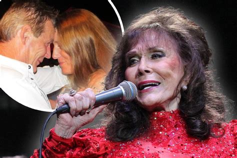 Loretta Lynn Family Pleads for Prayers as Son Ernest Hospitalized