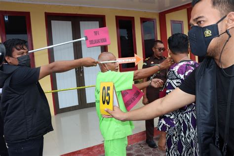 Gelar Rekontruksi Suami Bunuh Istri Di Aceh Timur Polisi Peragakan