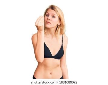 Elegant Nude Woman Short Blond Hair Stock Photo Shutterstock