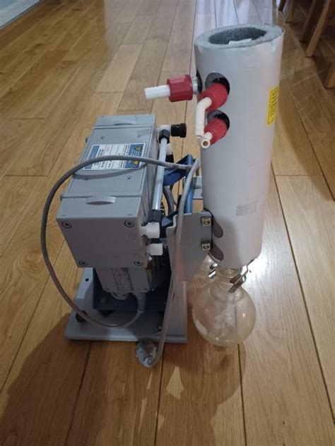 MEMBRANSKA VAKUUM PUMPA VACUUBRAND MZ 2C AK EK