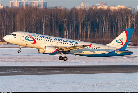 Ra Airbus A Ural Airlines Komradalexey Jetphotos