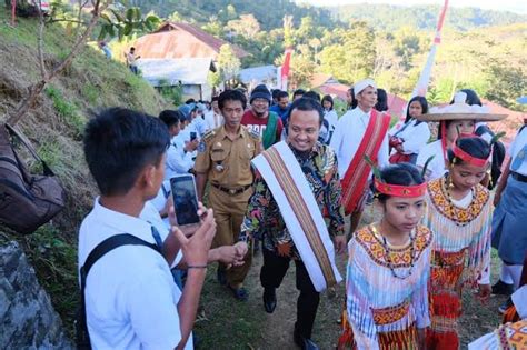 Buka Akses Pinrang Tana Toraja Di Simbuang Mappak Tahun Ini Gubernur