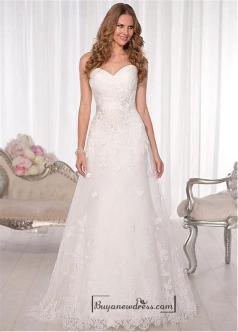 Alluring Tulle Satin Sweetheart Neckline Natural Waistline A Line