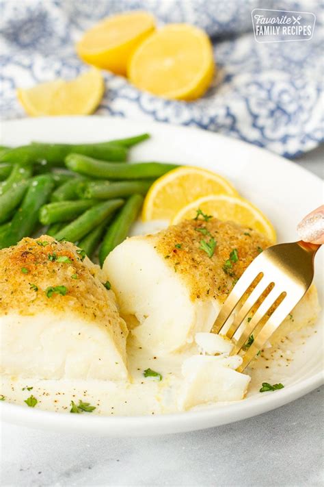 Baked Cod with Cream Sauce