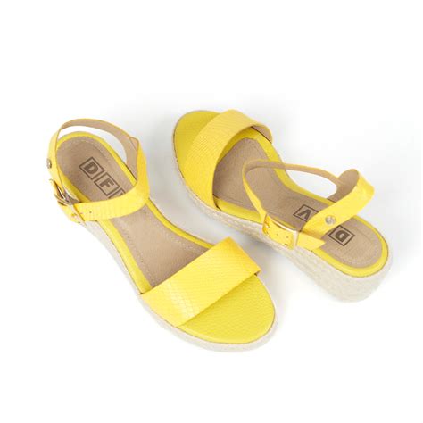 Plataforma En Cuero Ref Z Amarillo Dfv Leather Shoes Bags