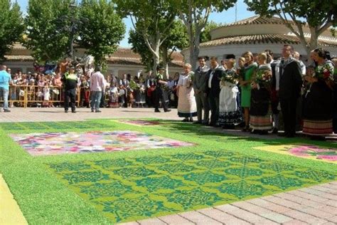 Alfombras de Serrín Elche de la Sierra Asociación 19 Alfombras de