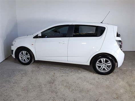 4cyl 5D Hatchback Holden Barina 2012 White - 4 | Used Vehicle Sales