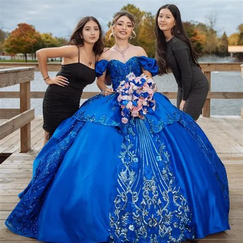 Luxe Bleu Robe De Bal Quinceanera Robe Avec Brillant Dentelle