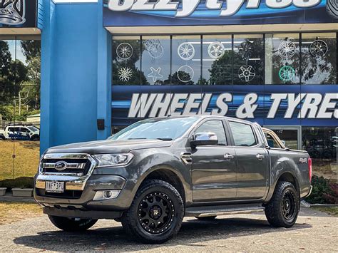 FORD RANGER HUSSLA RAPTOR MATTE BLACK 3511