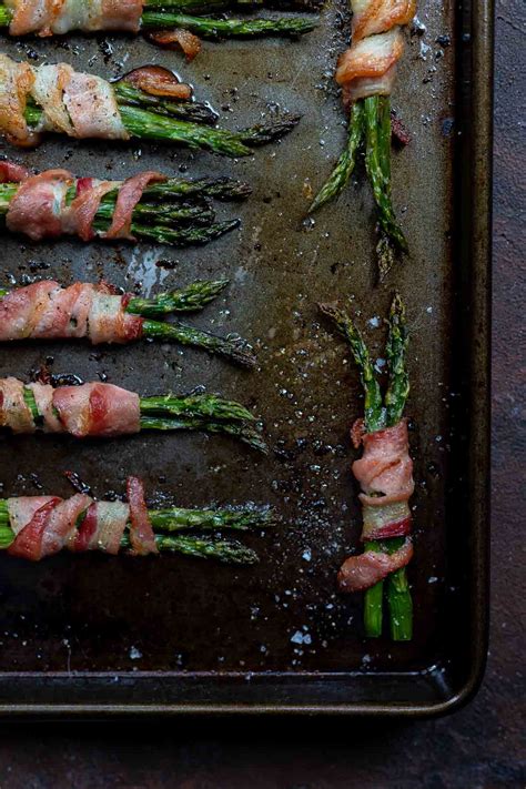 BACON WRAPPED ASPARAGUS ★ WonkyWonderful