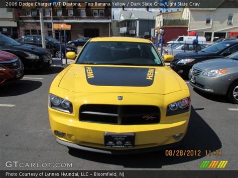 Top Banana Yellow 2006 Dodge Charger Rt Daytona Dark Slate Gray