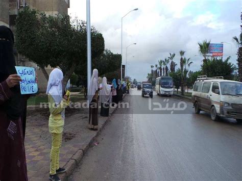 مبتدا سلسلة بشرية لحركة 7 الصبح ببرج العرب غرب الإسكندرية