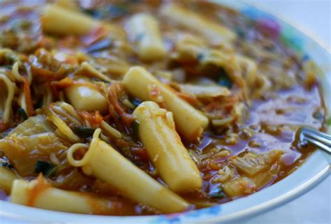 Korean Rice Cake And Ramen Rabokki Chindeep