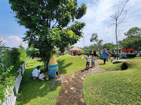 Pekan Depan Ada Long Weekend Cek Lokasi Wisata Murah Di Bandung