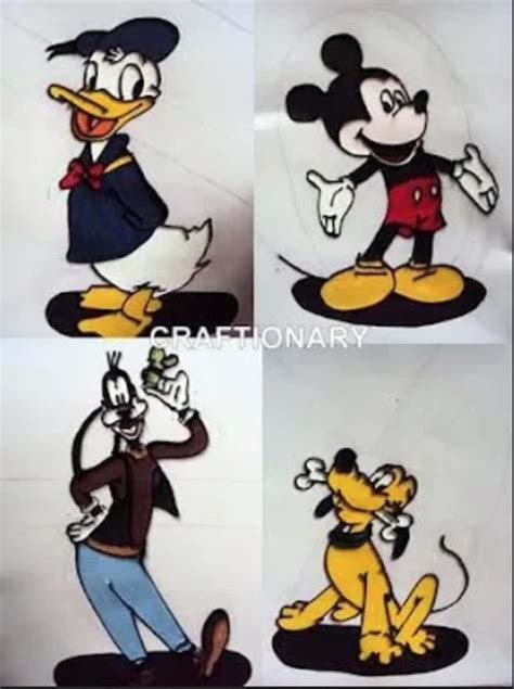 Disneys Mickey And Friends Wall Hanging Wall Art Craftionary