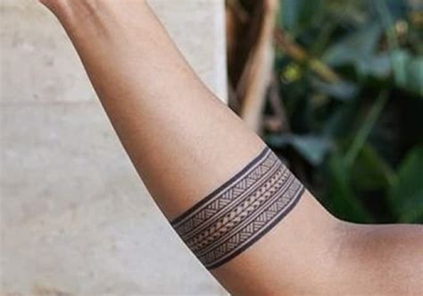 Roman Armband Tattoo Betekenissen En Ontwerpen