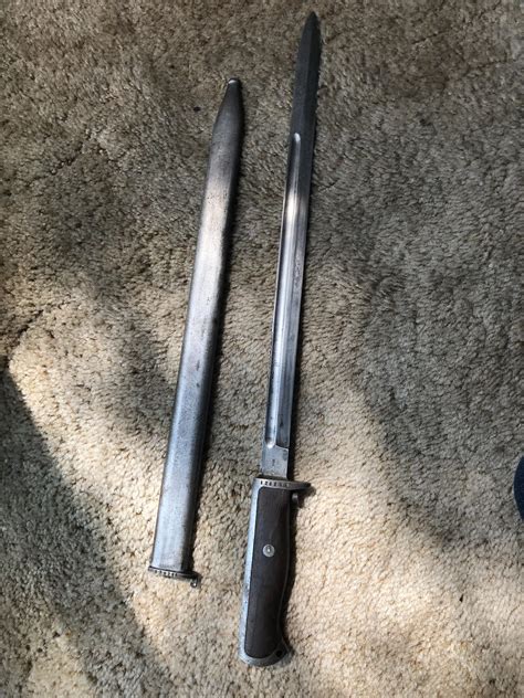 Can anyone help me identify this bayonet? | Scrolller