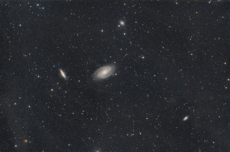 Bode S Galaxy M81 And The Cigar Galaxy M82 R Astrophotography