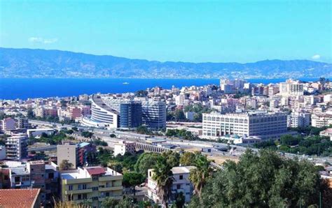 Meteo Reggio Calabria oggi martedì 17 marzo cieli sereni MeteoWeek