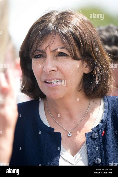 Paris Anne Hidalgo Hi Res Stock Photography And Images Alamy