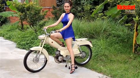 Enjoys Mobylette MOPED 1923 Rachel Kickstartbabes YouTube