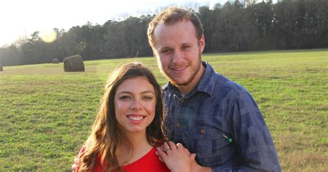 Josiah Duggar Is Engaged, But The Circumstances Are Strange