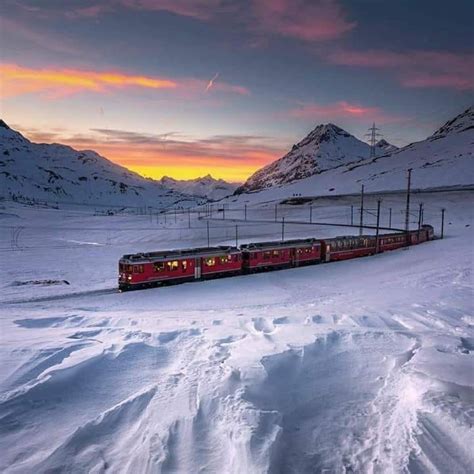 PICCOLO RICETTARIO PER VIAGGIATORI FELICI Esperienze In Valtellina