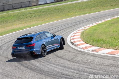 Audi Rs Avant Performance La Prova Su Strada Completa Quattroruote It