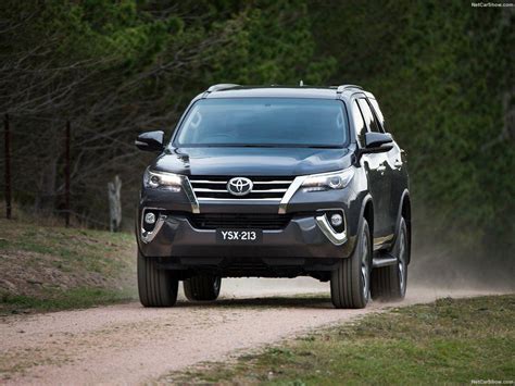 Toyota Fortuner Wallpapers Top Free Toyota Fortuner Backgrounds