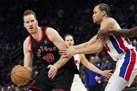 Jakob Poeltl Undergoes Finger Surgery Hoops Rumors