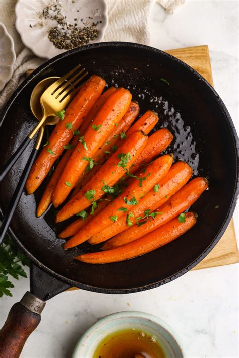 How to Make Honey-Glazed Carrots | Baked Bree