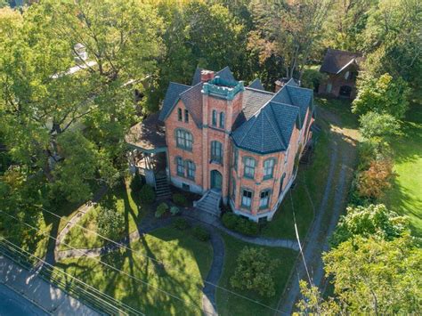 This Auburn Ny Mansion Could Be Yours For 50k With A Restoration Plan