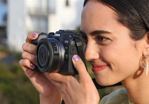 Canon Unveils Eos R100 To Elevate Shooting Experience Citizens Journal