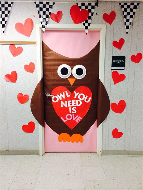 20 30 Valentine S Day Door Decorating Ideas Homyracks