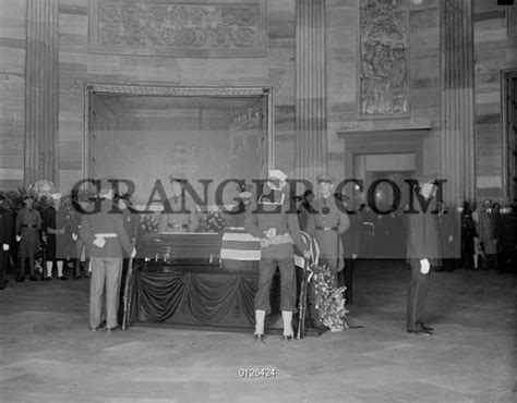 Image Of Taft Funeral 1930 William Howard Taft Lying In State In