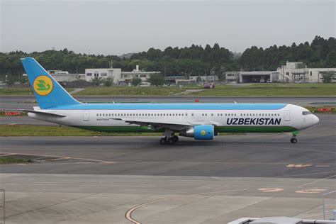 ウズベキスタン航空 Boeing 767 300 Uk67004 成田国際空港 航空フォト By 神宮寺ももさん 撮影2019年05月28日