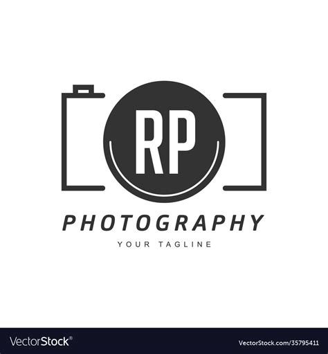 Rp letter logo design with camera icon Royalty Free Vector