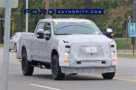 2023 Ford Super Duty Platinum Prototype Spied Wearing Black Wheels