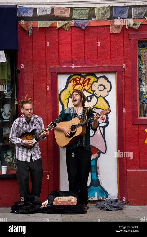 Street Musicians At Haight Ashbury District Of San Francisco Stock