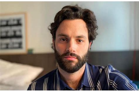 Penn Badgley Actor De You Acuse A Netflix De Promover A Asesinos