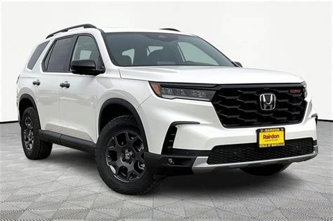 New 2025 Honda Pilot TrailSport Sport Utility AWD 10 Speed Automatic W